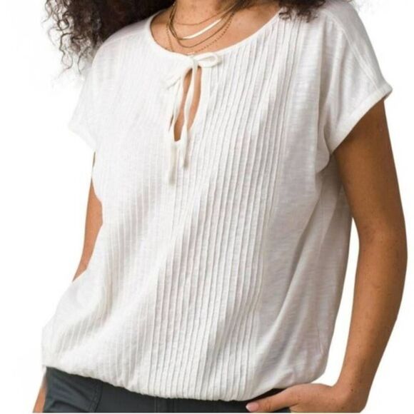 Prana Ocupas Popover Top - Picture 1 of 9